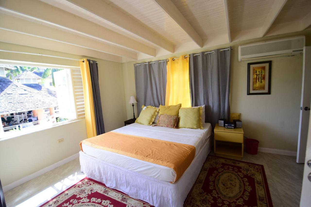 River Side Apt 9 @ Mystic Ridge. Ocho Rios Exterior foto