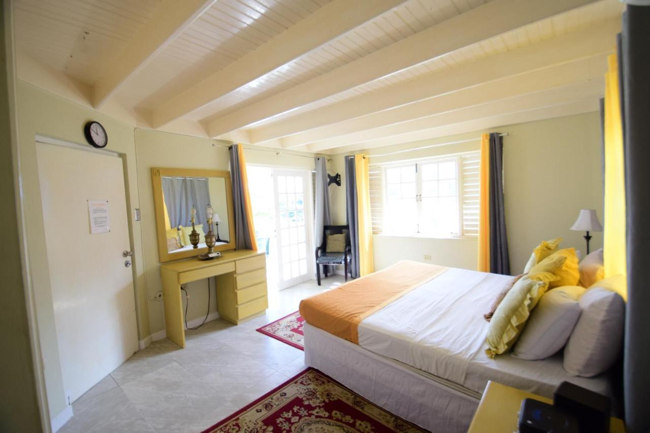 River Side Apt 9 @ Mystic Ridge. Ocho Rios Exterior foto